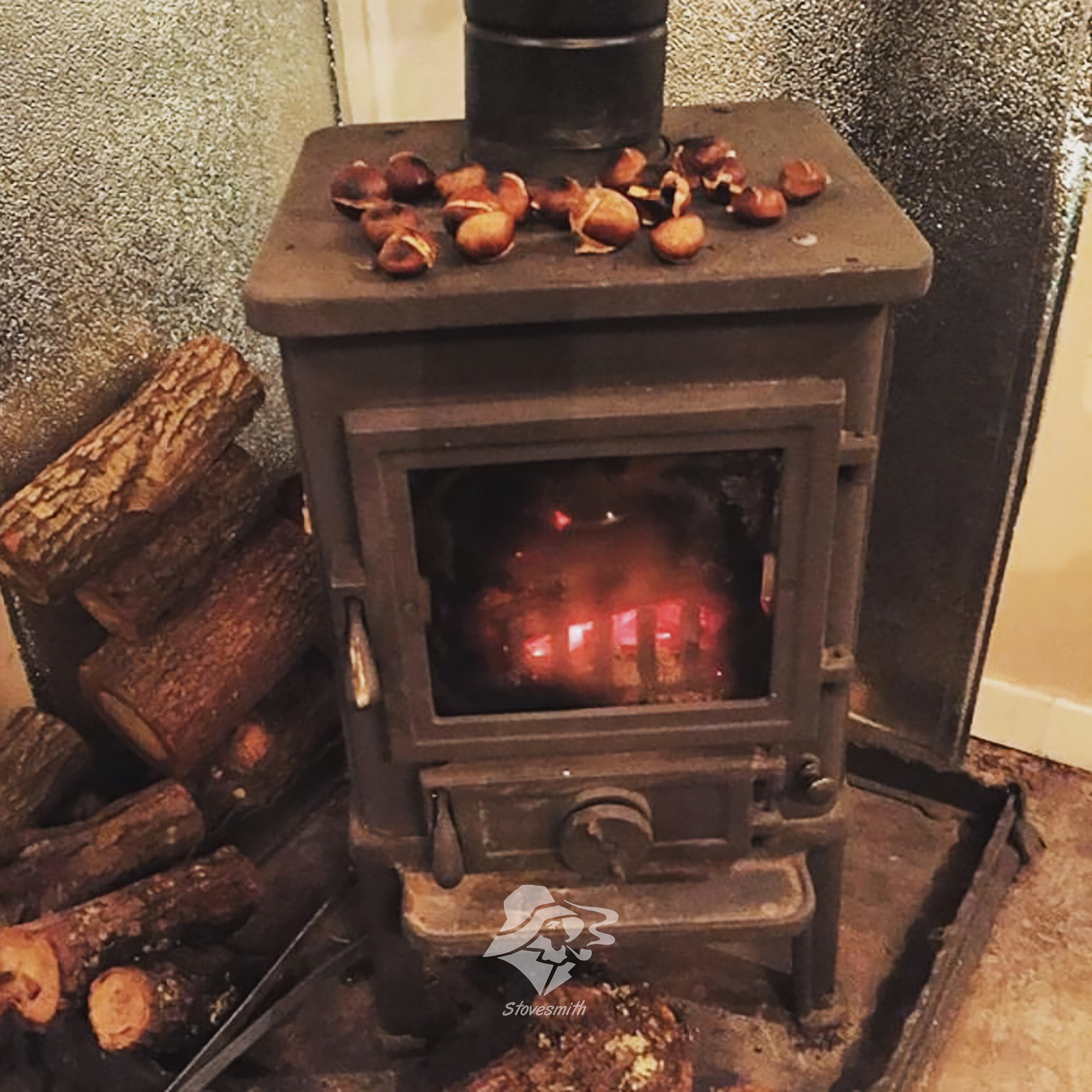 Stove with Oven, 120 KG Cast Iron Wood Stove | SS103