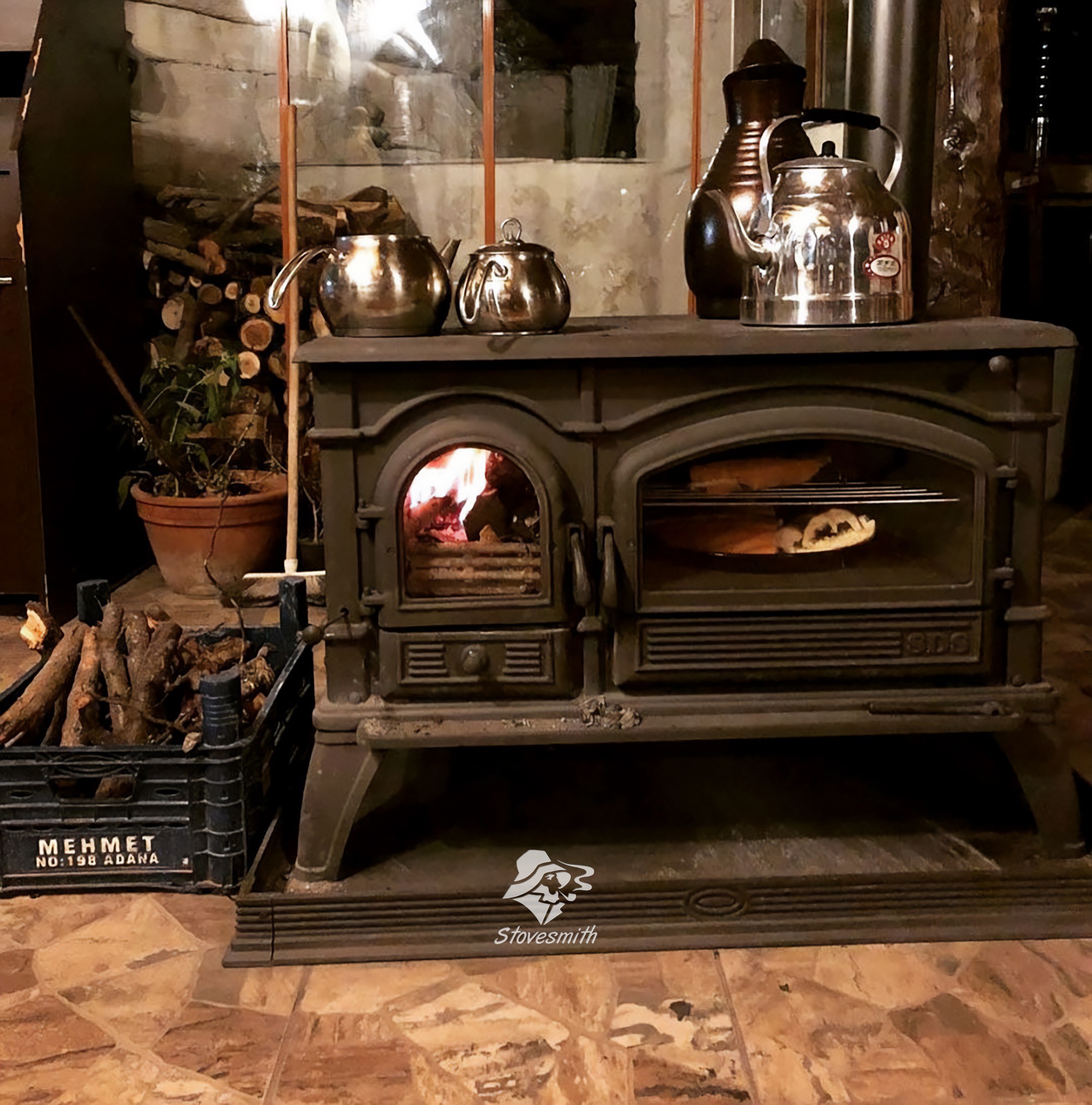 Stove with Oven, 120 KG Cast Iron Wood Stove